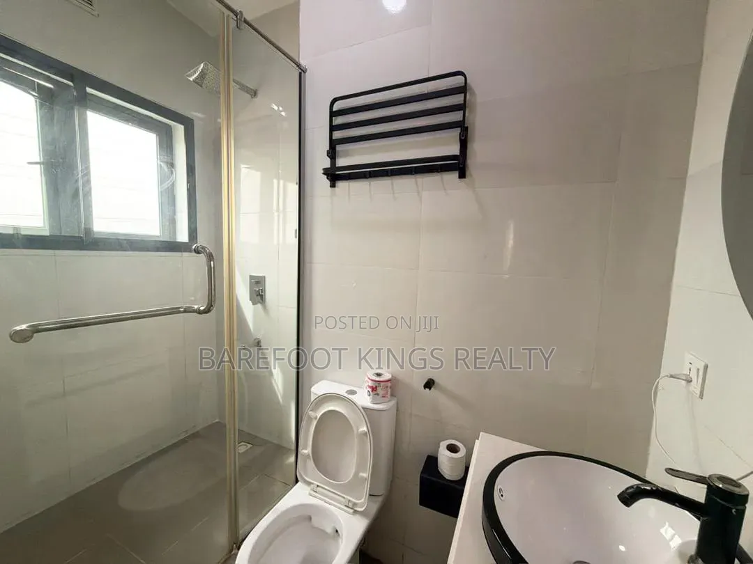 Luxury 3 BEDROOM