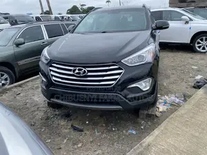 Hyundai Santa Fe Limited 4dr SUV AWD (3.3L 6cyl 6A) 2015 Black