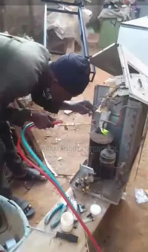 Iceblock Machine Technician
