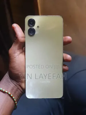 Samsung Galaxy A06 64 GB Gold