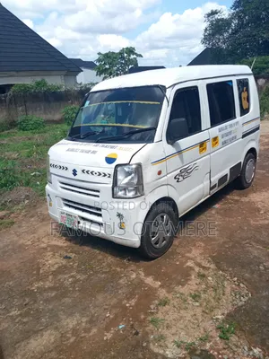 Suzuki Every 2010 White