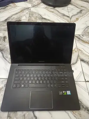 Laptop Samsung Notebook 9 Pro 16GB Intel Core i7 SSD 256GB