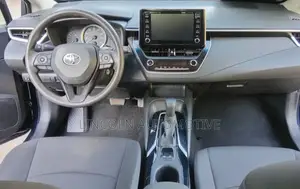 Toyota Corolla LE 2021 Blue
