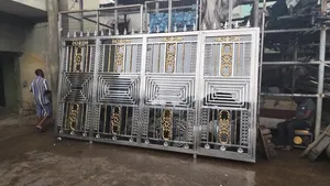 Royal Stainless Steel Gate 99
