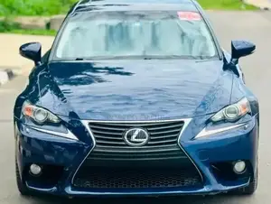 Lexus IS 250 4WD 2014 Blue