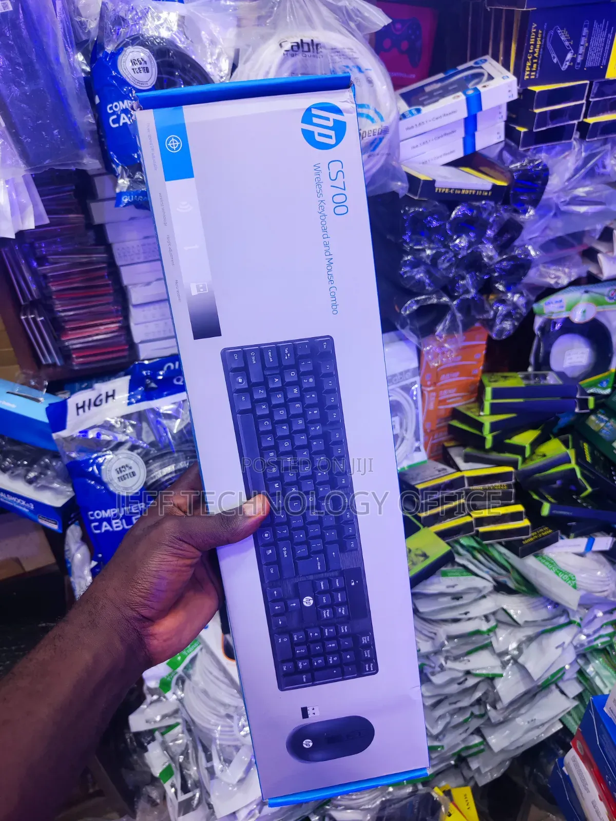 HP CS700 Wireless Keyboard and Mouse Combo