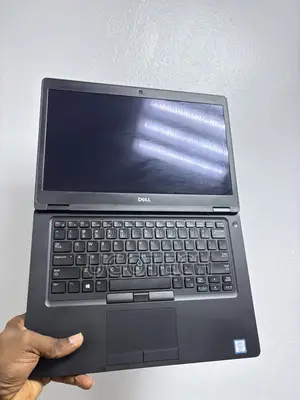 Laptop Dell Latitude 5490 8GB Intel Core i5 SSD 256GB