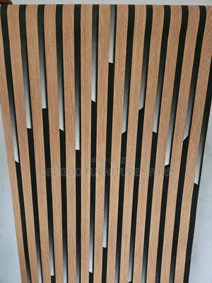 Wood Effect Striped Wallpaper – Premium Interior Decor