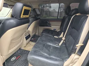 Toyota Land Cruiser 2012 Black