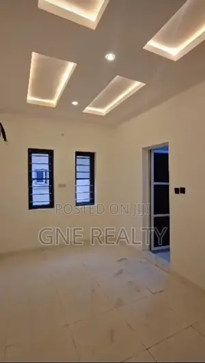 Furnished 2bdrm Block of Flats in Ago Palace for sale