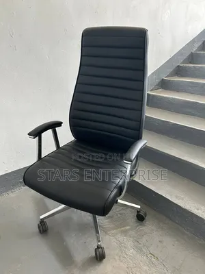 Swivel Office Chair / Adjustable Chair.