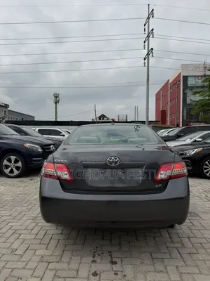 Toyota Camry 2011 Gray