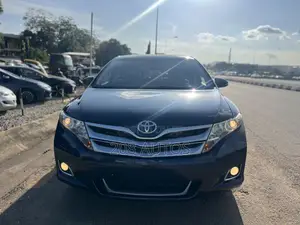 Toyota Venza XLE 4dr Wagon AWD (3.5L 6cyl 6A) 2015 Blue