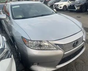 Lexus ES 350 FWD 2015 Silver