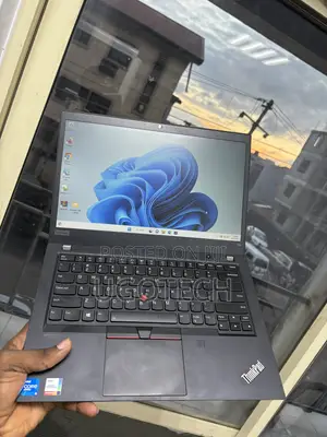 Laptop Lenovo ThinkPad T14 G2 16GB Intel Core i5 SSD 256GB