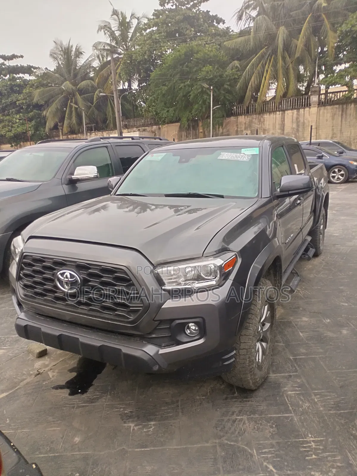 Toyota Tacoma 2018 Gray