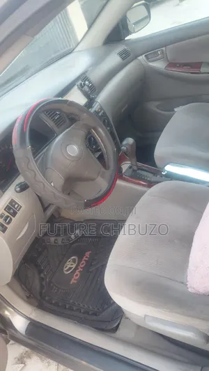 Toyota Corolla 2006 Gray