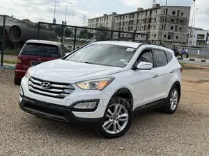 Hyundai Santa Fe 2014 White