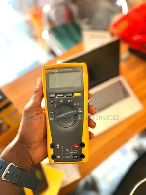 Fluke 77 Lv Digital Multimeter