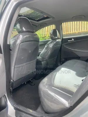 Hyundai Sonata Limited 2.0T Sedan (2.0L 4cyl 6A) 2012 Silver