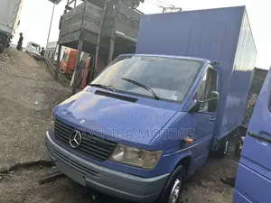 Mercedes Benz 4 Tyres 308 Container Body