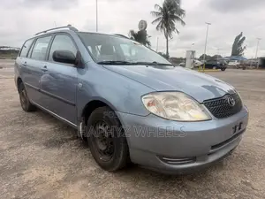 Toyota Corolla Liftback 2005 Blue