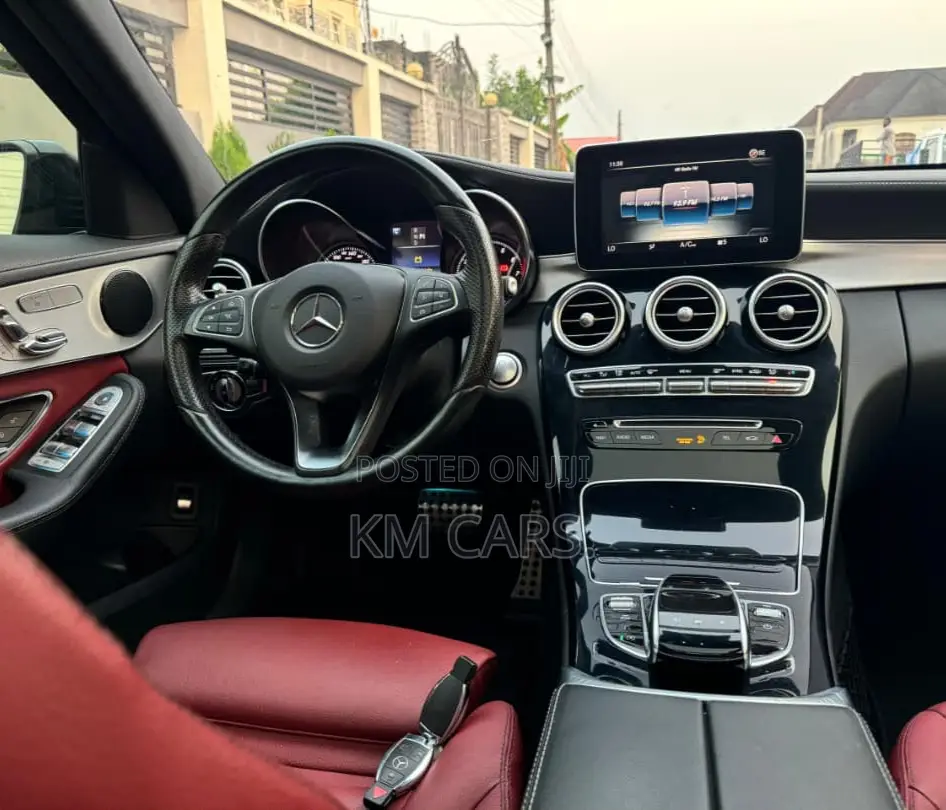 Mercedes-Benz C300 2017 Gray