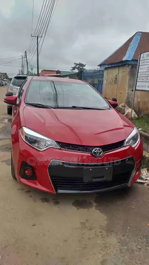 Toyota Corolla S 4dr Sedan (1.8L 4cyl CVT) 2015 Red