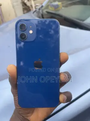 Apple iPhone 12 64 GB Blue