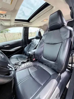 Toyota Corolla XLE 2020 Black