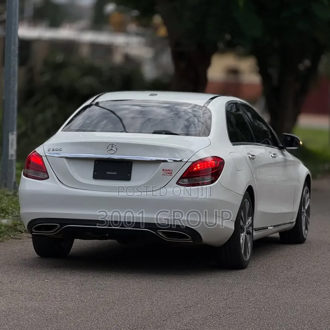 Mercedes-Benz C300 2016 White