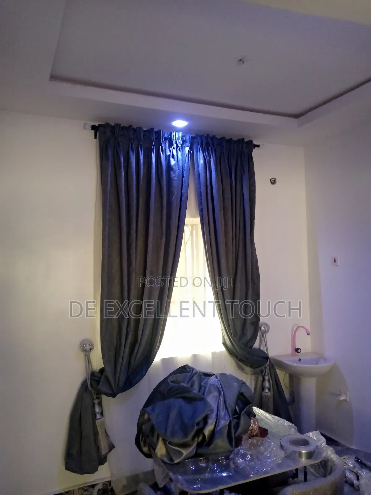 Best Curtain Guy