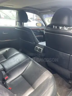 Lexus LS 460 AWD 2011 Black