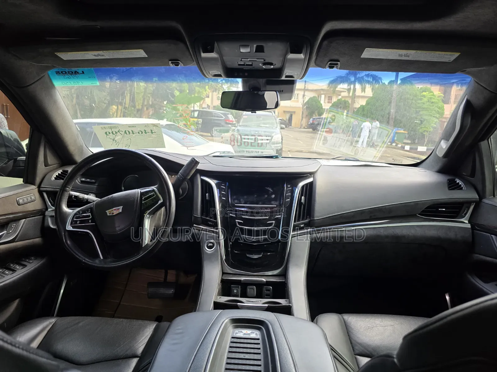 Cadillac Escalade ESV 2018 Black