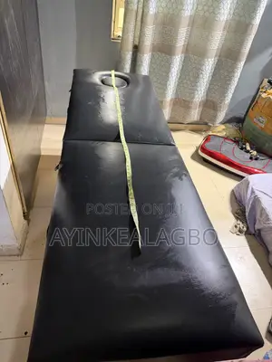 Lash Teach Bed