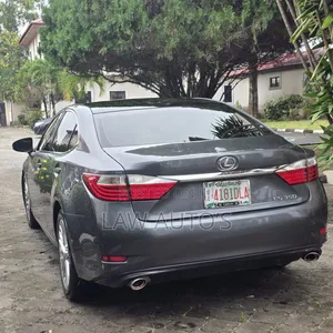 Lexus ES 2014 Gray