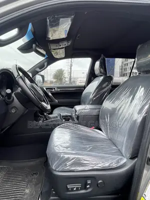 Lexus GX 2023 Gray