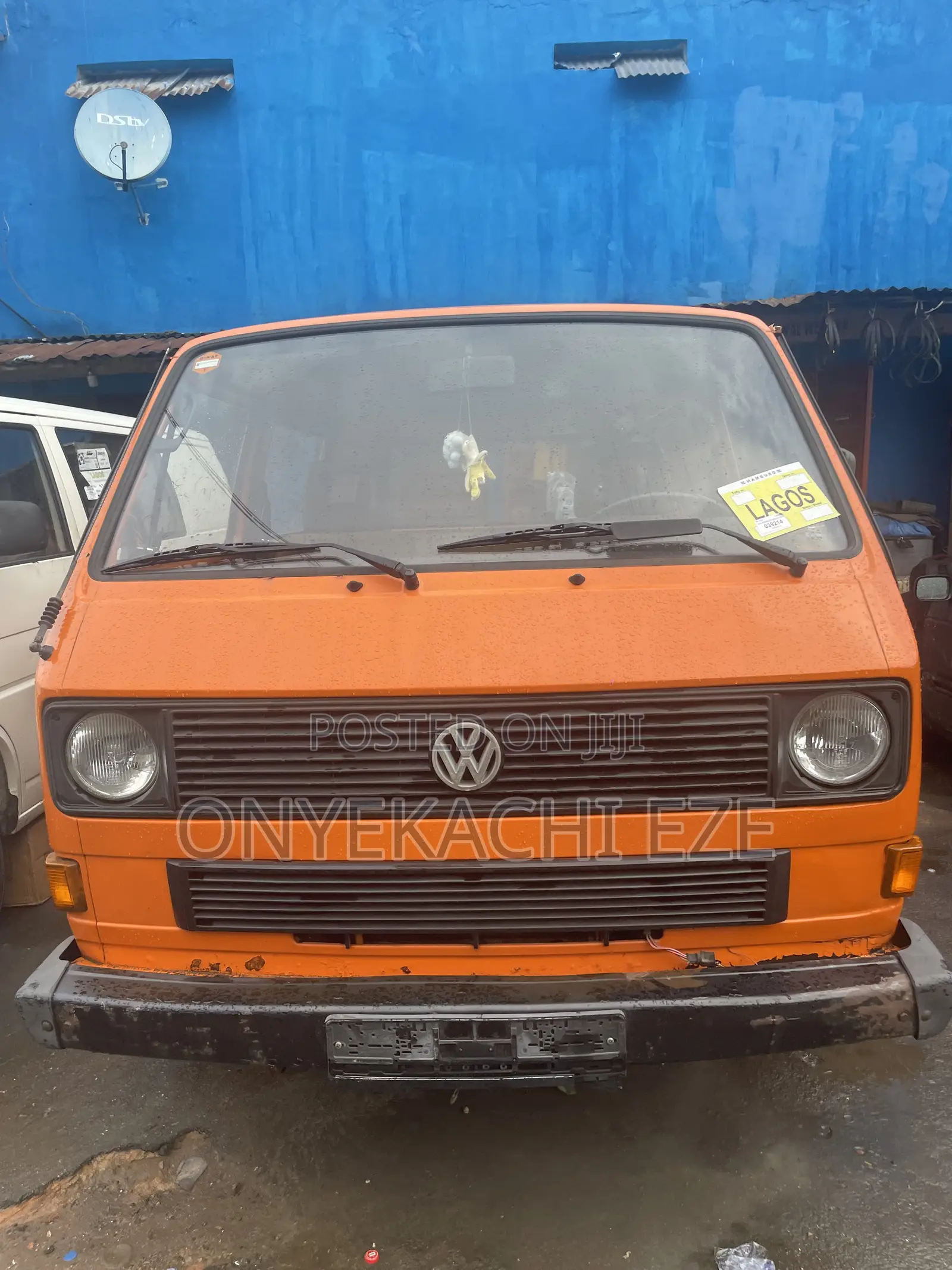 Volkswagen Transporter 2003 Orange
