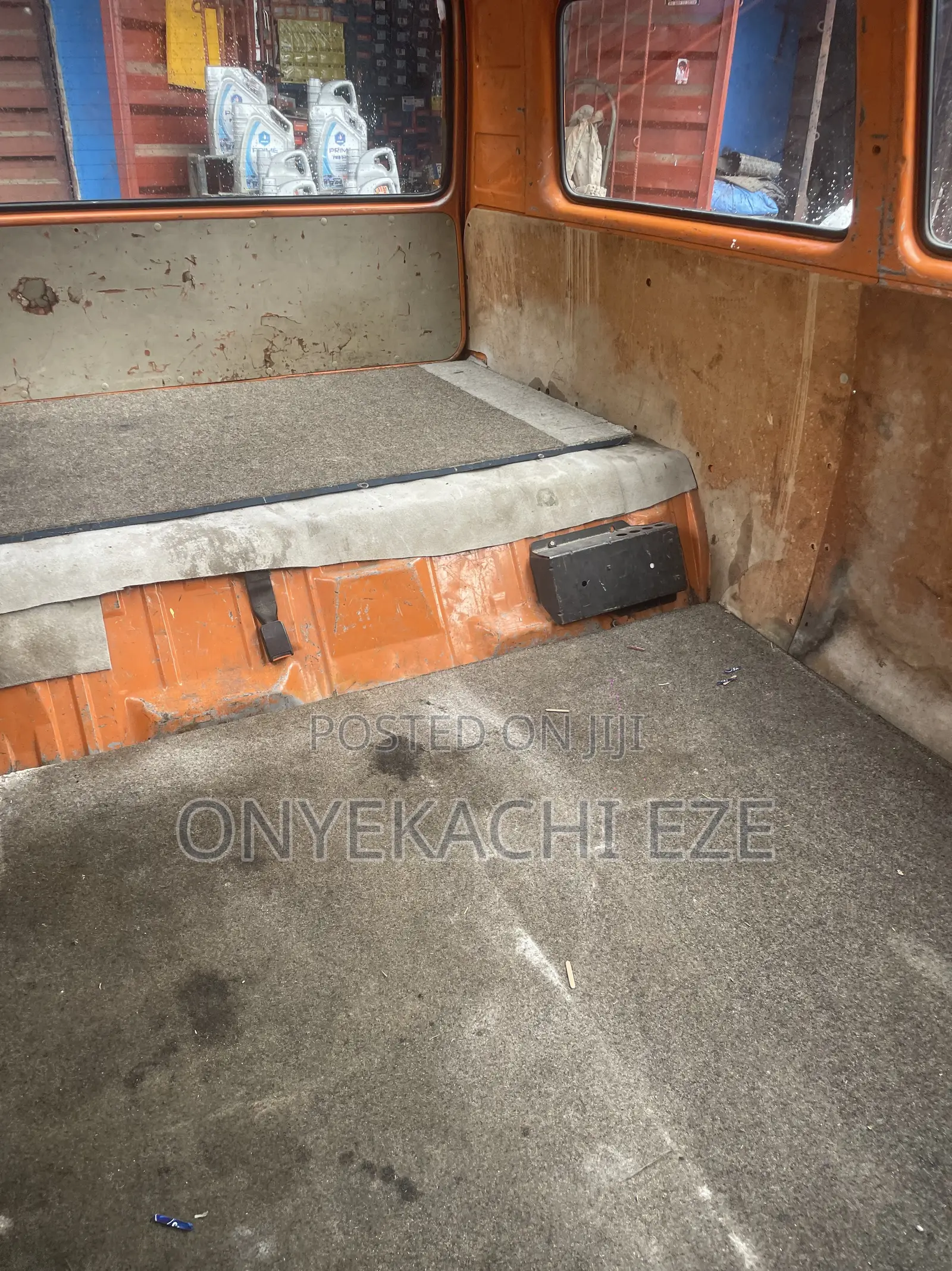 Volkswagen Transporter 2003 Orange