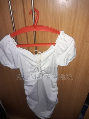 Women's White Ruched Mini Dress – Excellent Condition