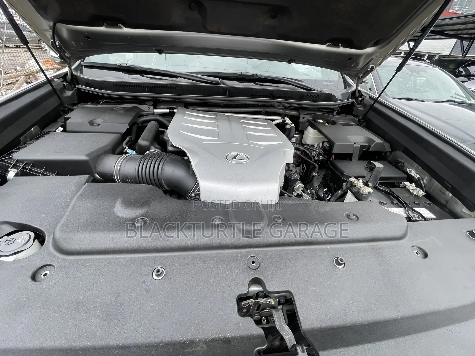 Lexus GX 2023 Gray
