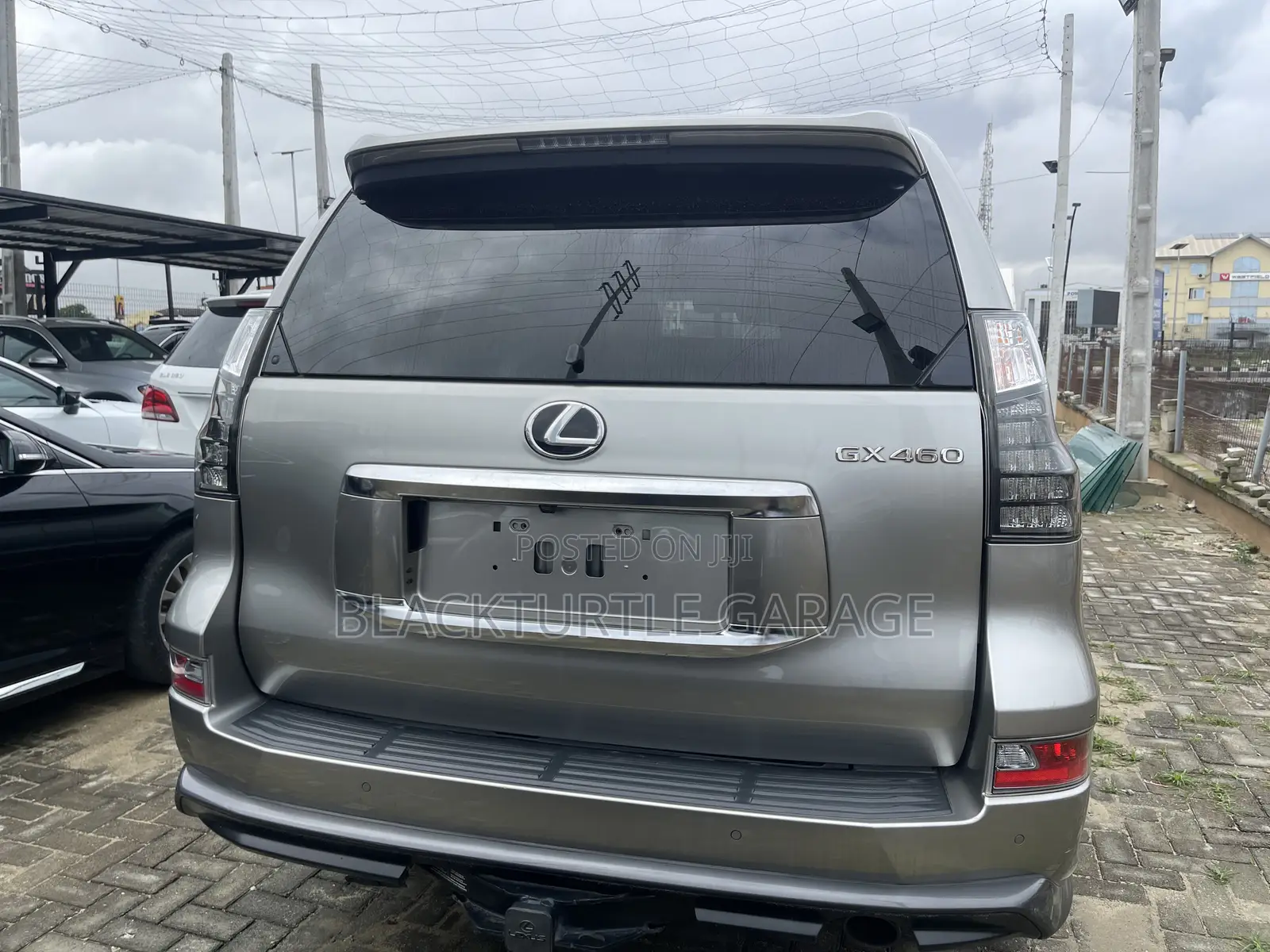 Lexus GX 2023 Gray