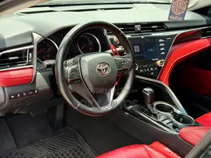 Toyota Camry XSE V6 (3.5L V6 8A) 2019 Black