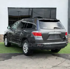 Toyota Highlander 2012 Gray
