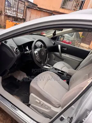 Nissan Rogue 2011 Silver