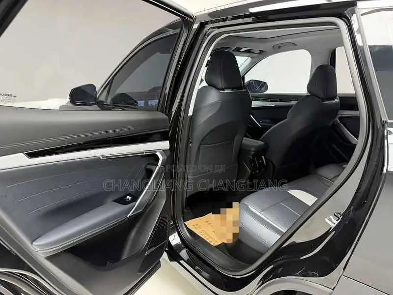 Geely Boyue 2025 Black