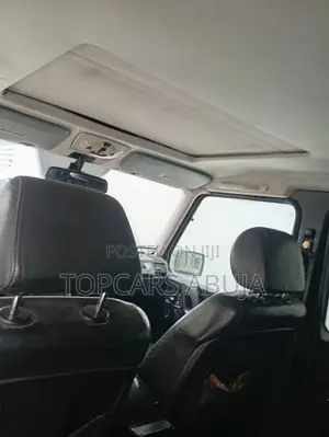 Mercedes-Benz G-Class 2004 Gold