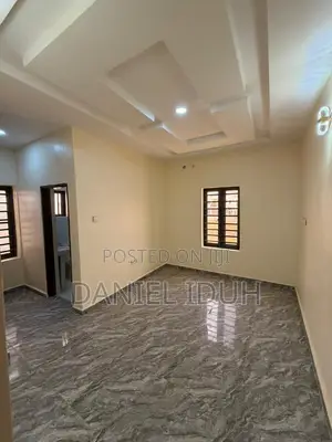 3bdrm Block of Flats in Edan Homes, Kiami for rent