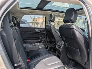 Ford Edge Titanium AWD 2018 Gold