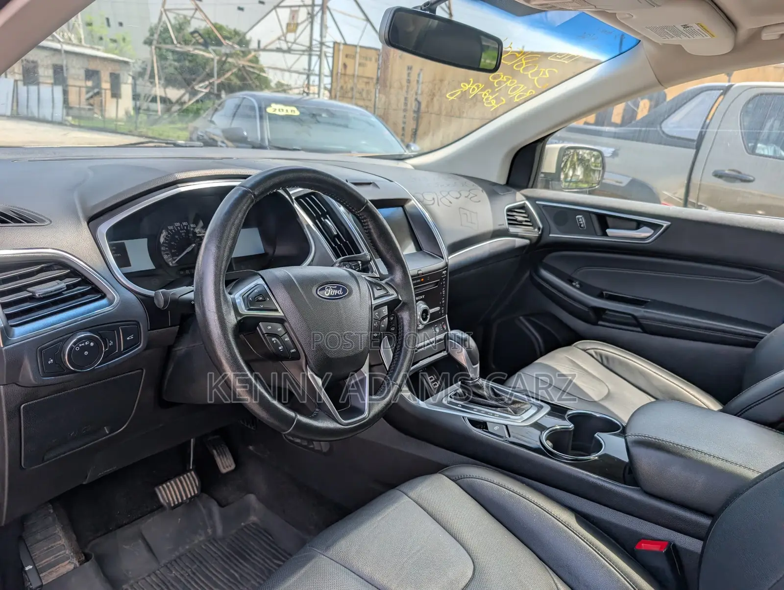 Ford Edge Titanium AWD 2018 Gold